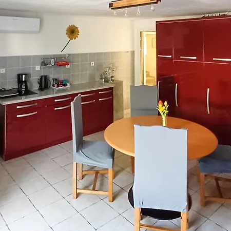 Joli Appartement Villeneuve-sur-Lot Exterior photo